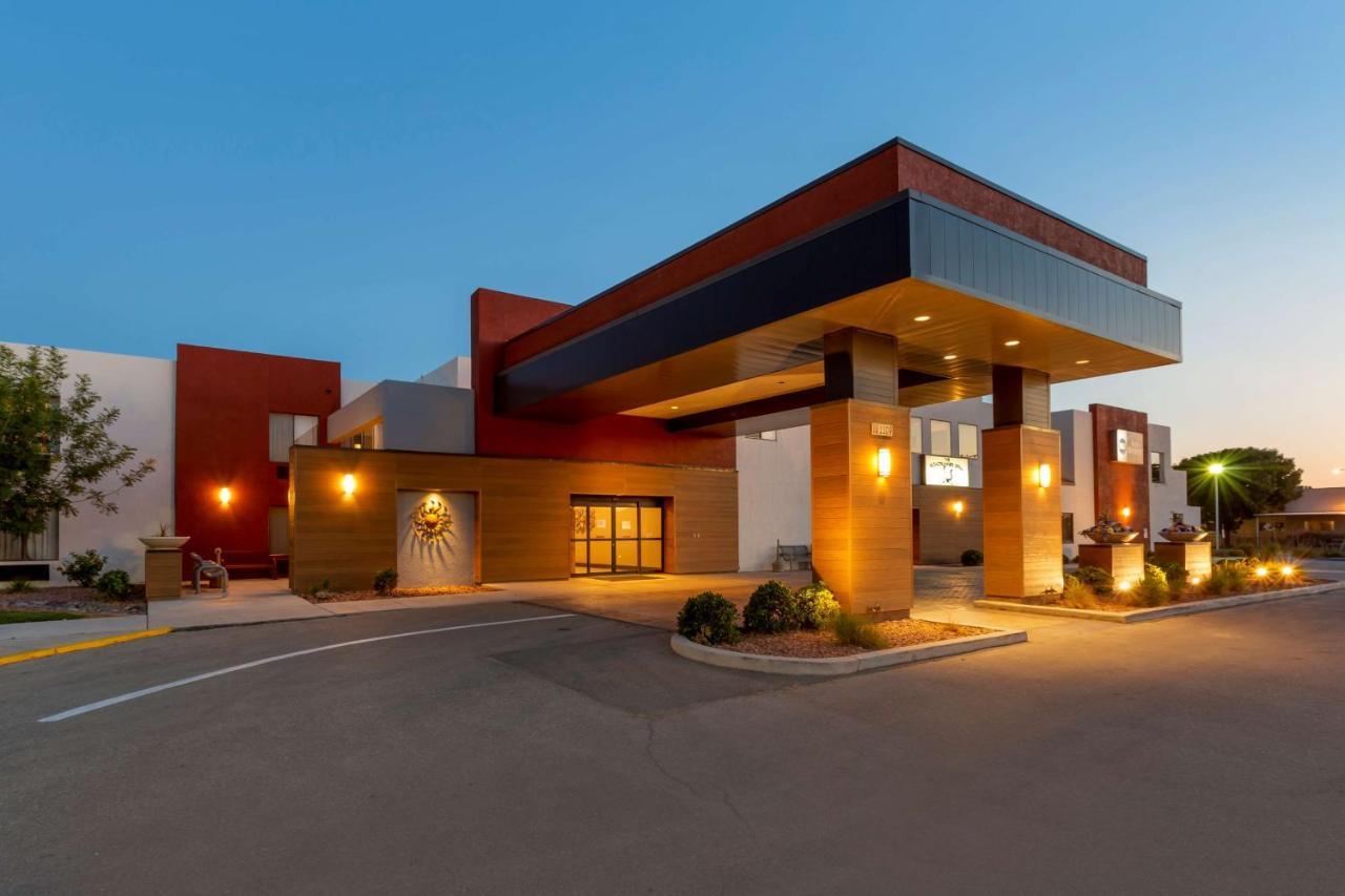 Best Western Pecos Inn Артижа Екстериор снимка