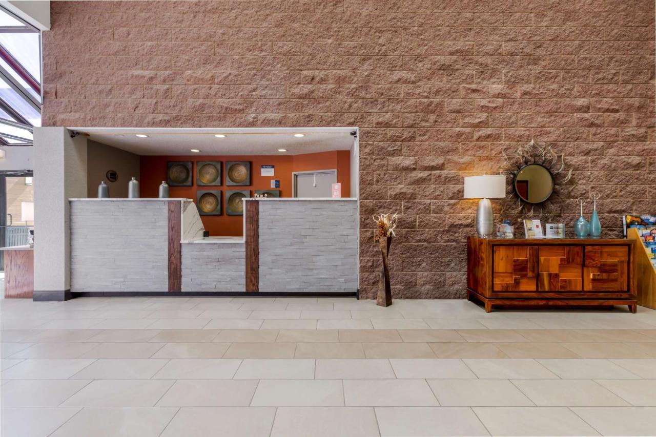 Best Western Pecos Inn Артижа Екстериор снимка