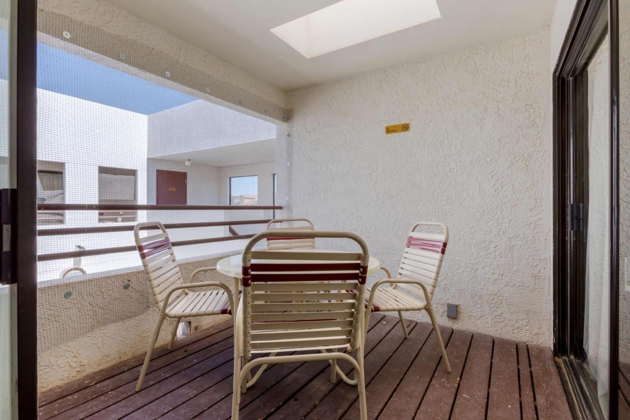 Best Western Pecos Inn Артижа Екстериор снимка