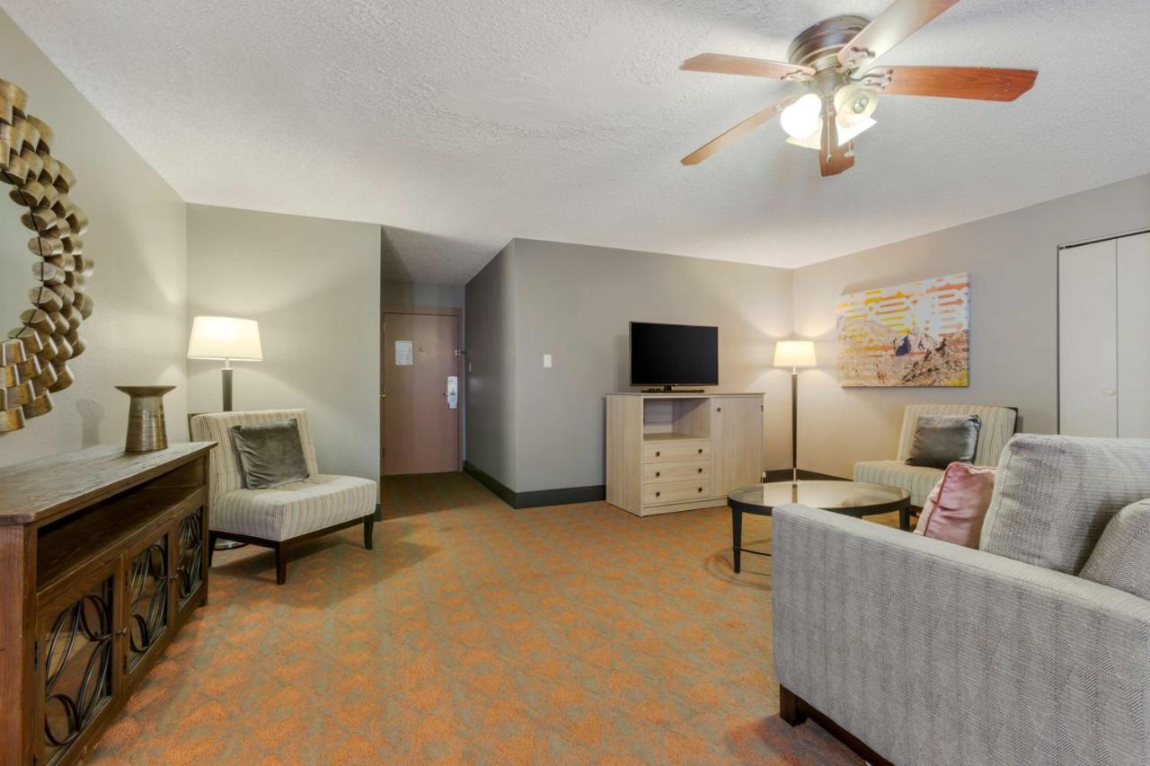 Best Western Pecos Inn Артижа Екстериор снимка