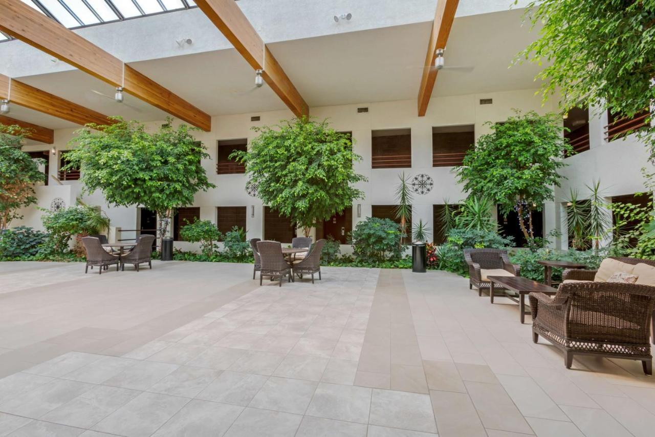 Best Western Pecos Inn Артижа Екстериор снимка