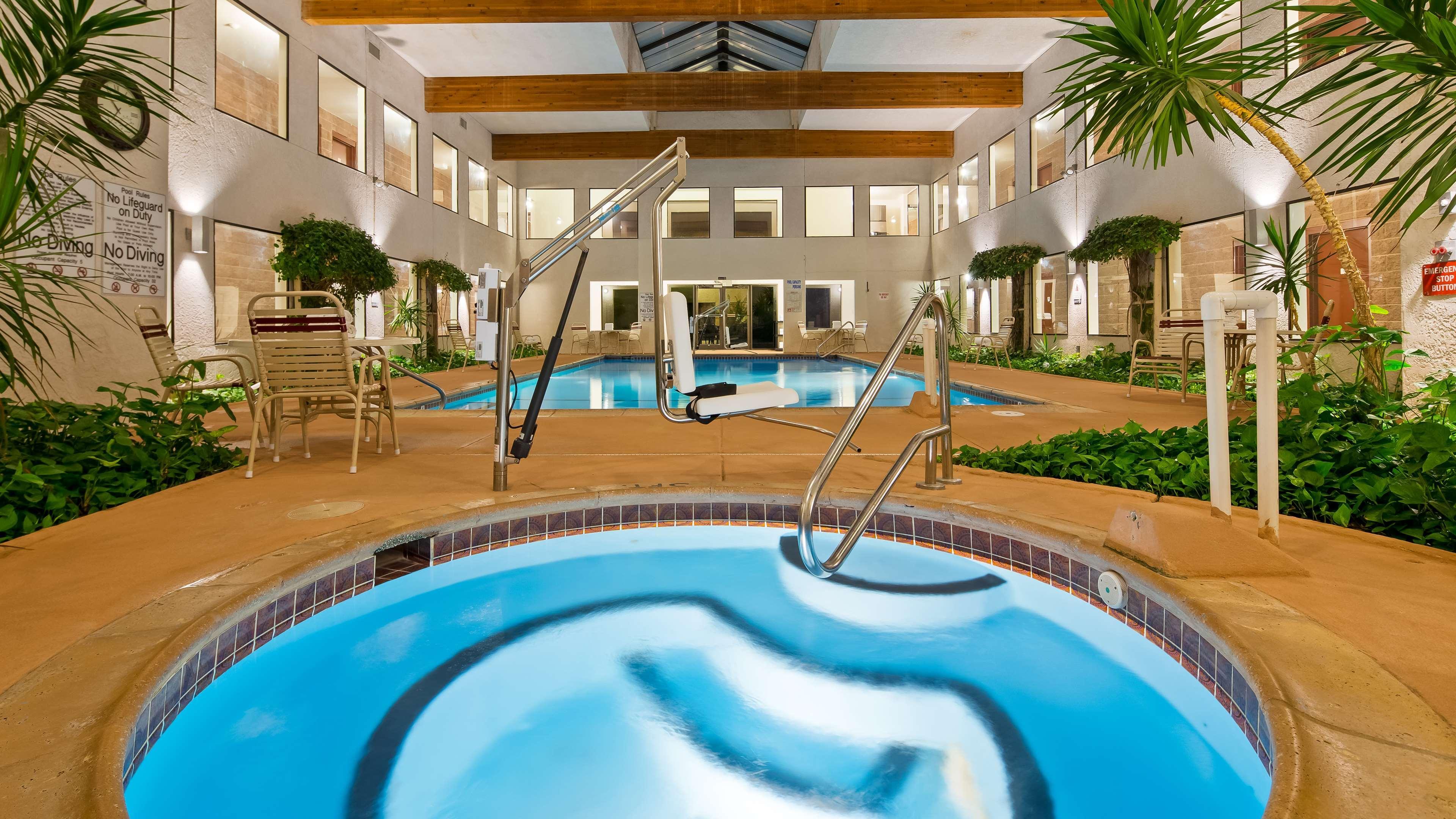Best Western Pecos Inn Артижа Екстериор снимка