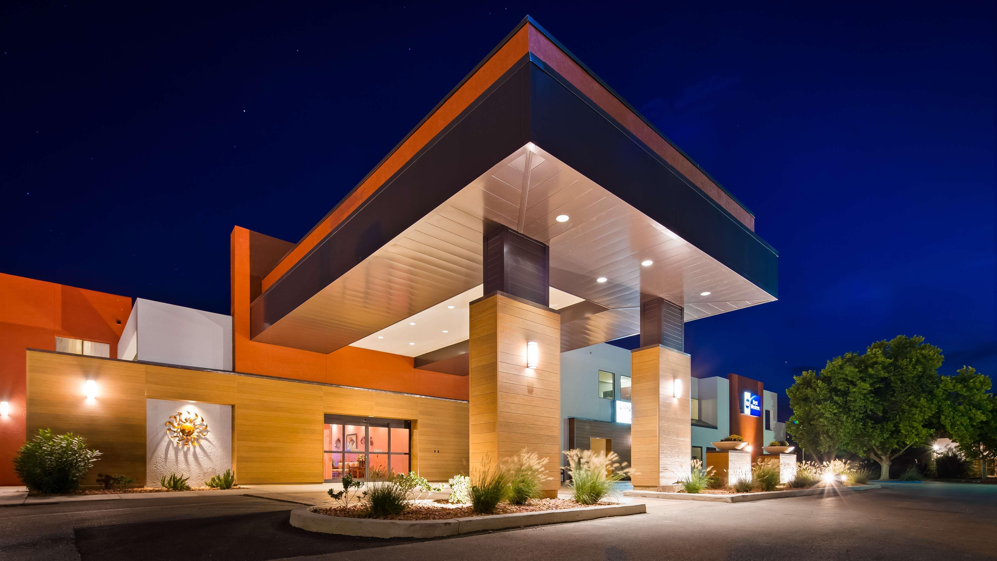 Best Western Pecos Inn Артижа Екстериор снимка