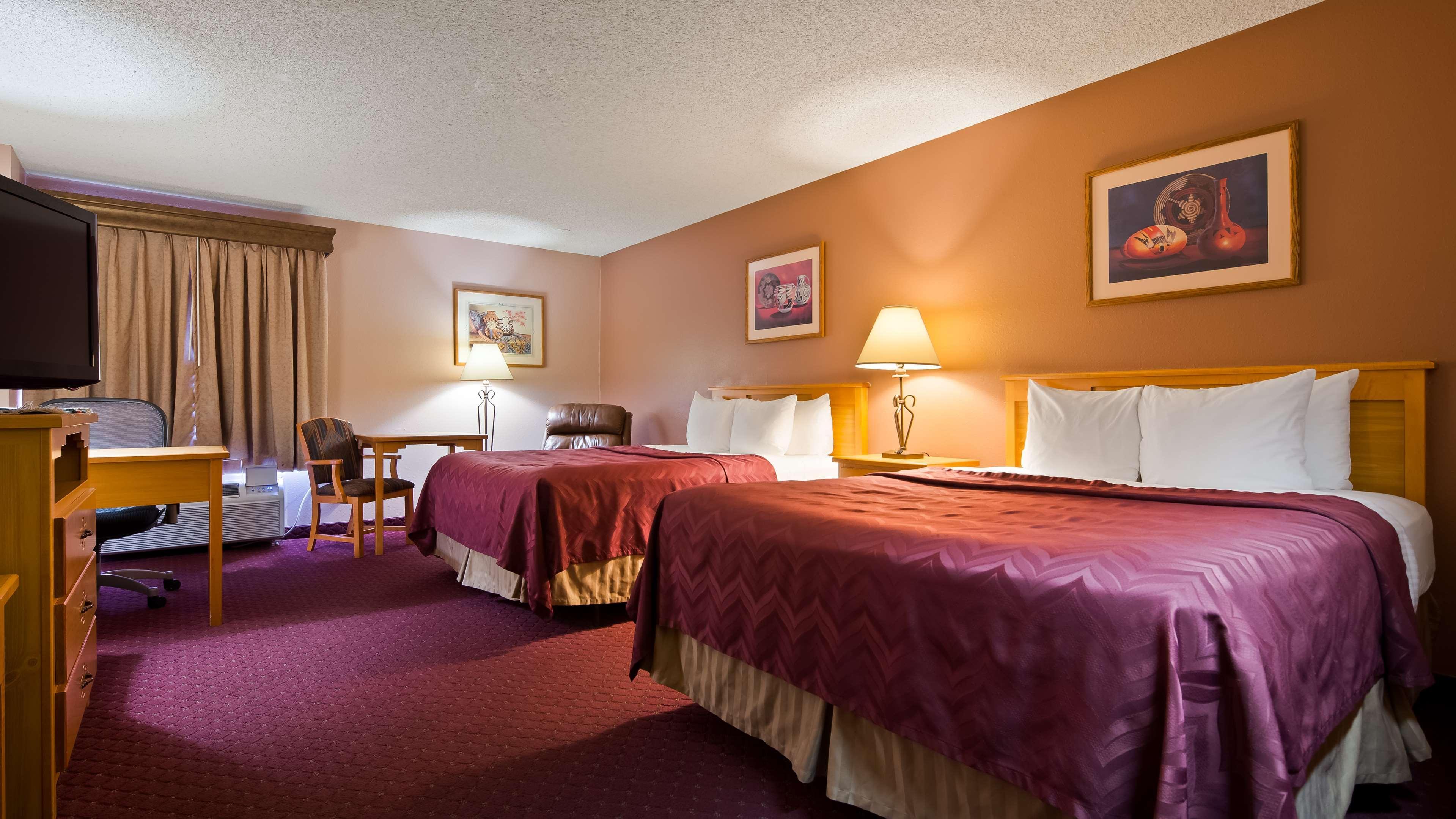 Best Western Pecos Inn Артижа Екстериор снимка